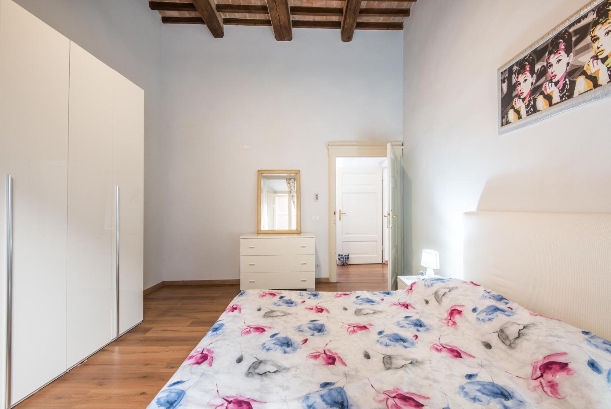 Incantevole Appartamento Banchi Di Sopra Siena Luaran gambar