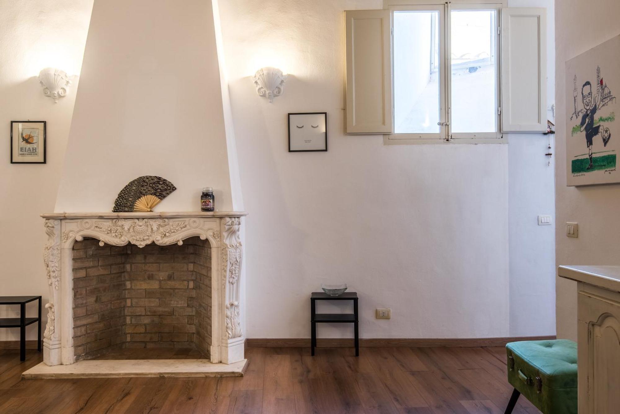 Incantevole Appartamento Banchi Di Sopra Siena Luaran gambar