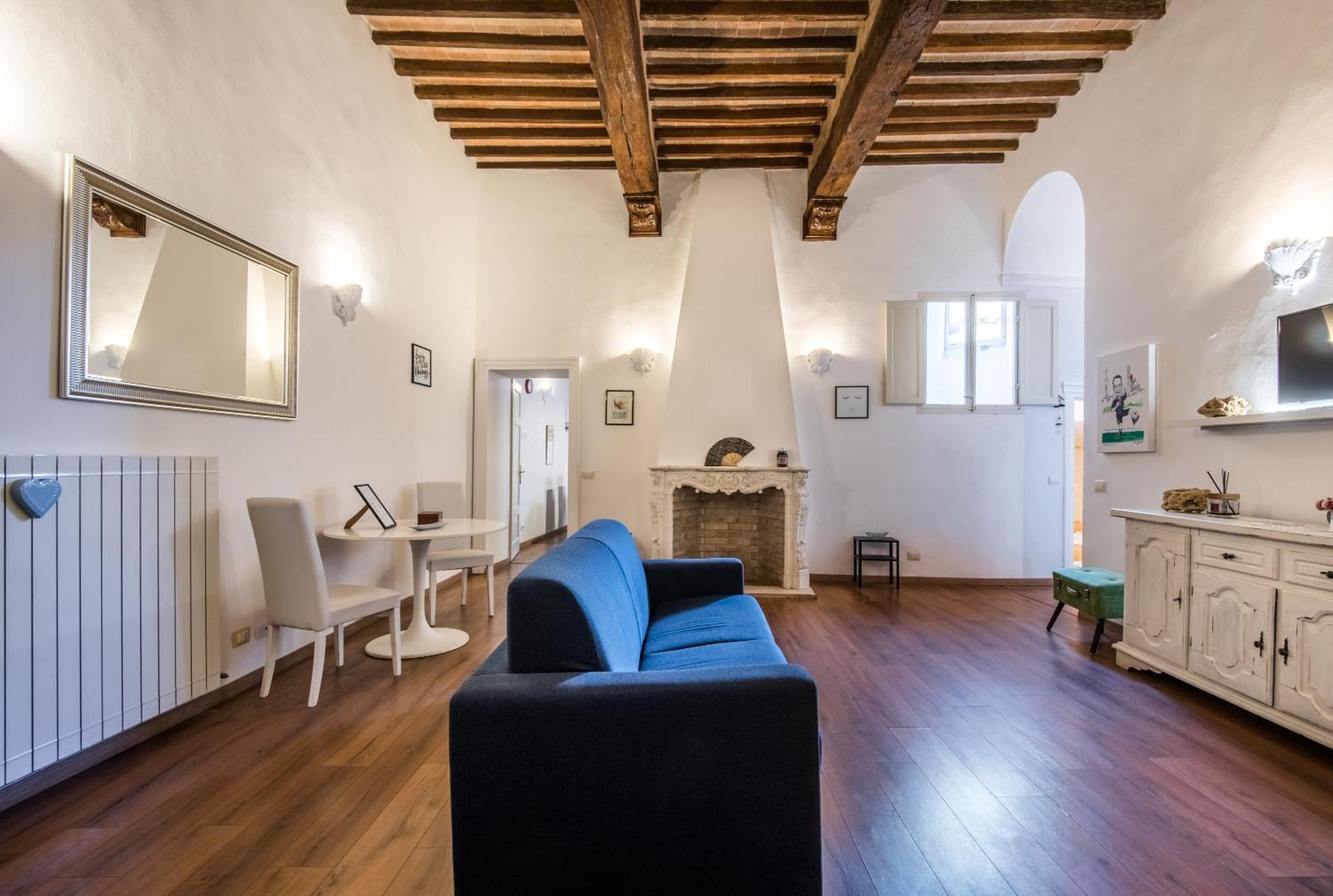 Incantevole Appartamento Banchi Di Sopra Siena Luaran gambar